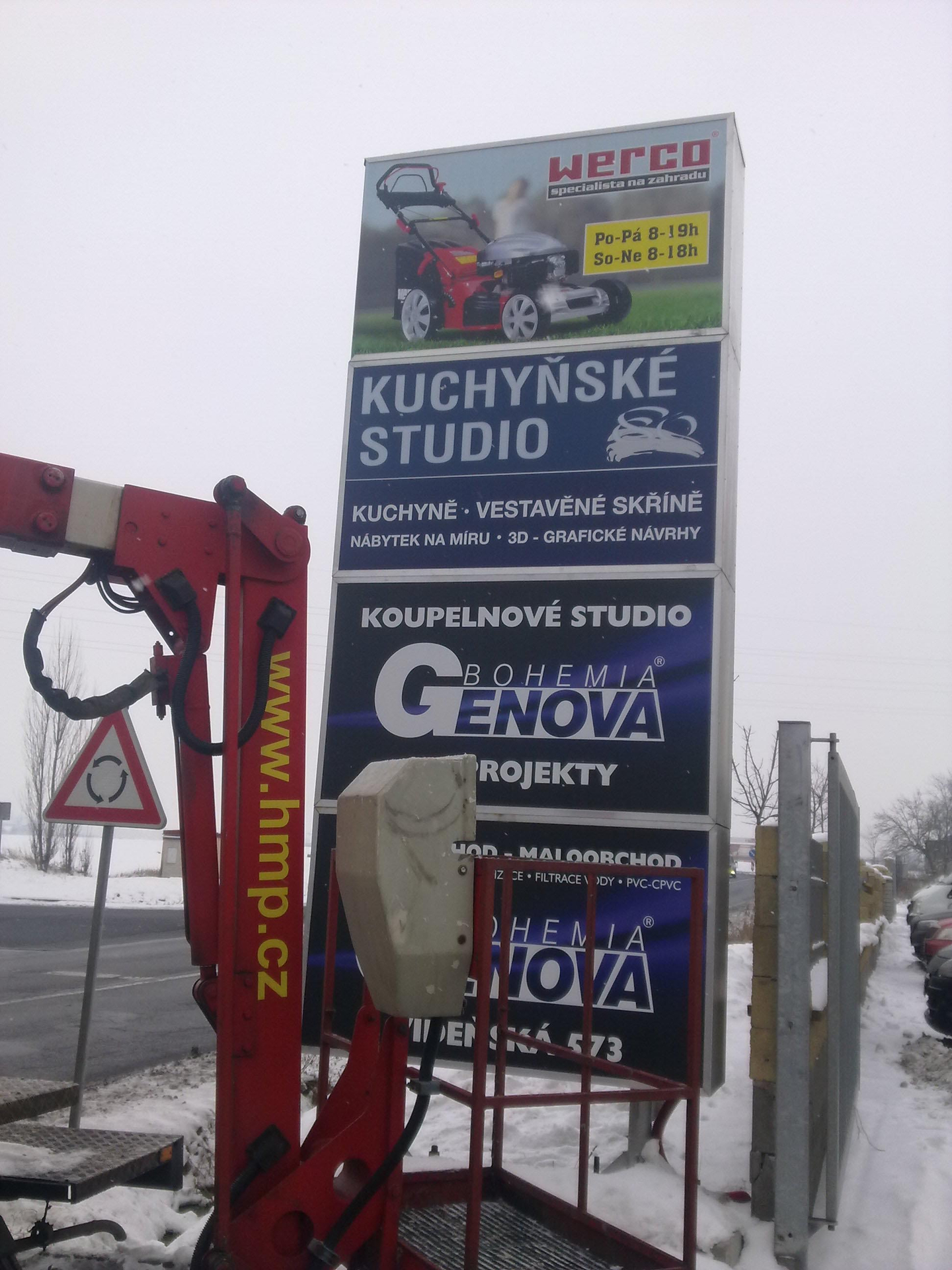 Venkovní reklamní cedule